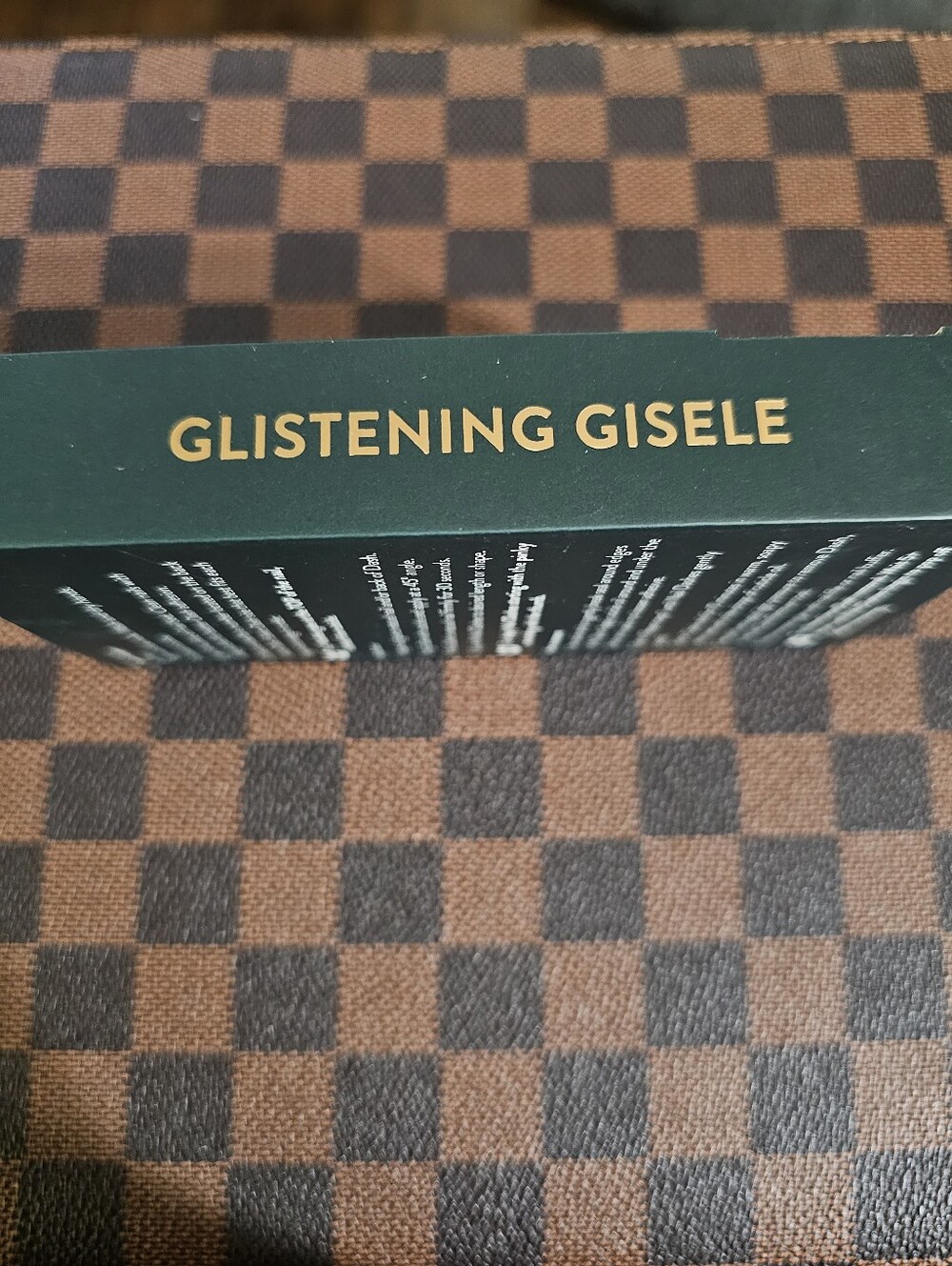 Red Aspen Glistening Gisele NIB - Picture 2 of 2